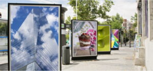 デジタルサイネージの強みとは？